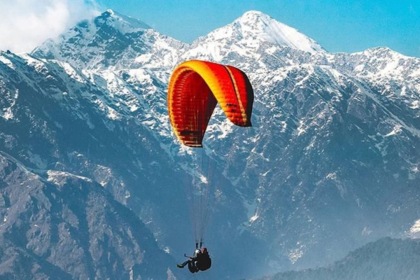 paragliding-in-himachal-trip