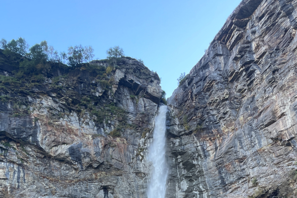 sissi-waterfall-himachal-trip